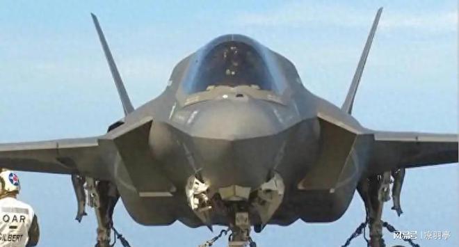 美媒：“F-35B照明航母”将成为美国海军对抗中国的秘密武器(图1)